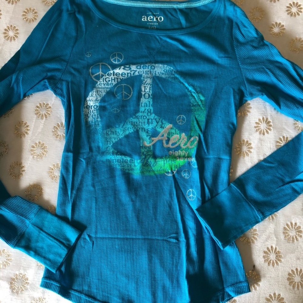 Aero Blue Graphic Tee and Heart Print Pajama Set - Picture 2 of 11